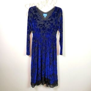 Simply Vera Wang Blue Velvet & Black Long Sleeve Dress